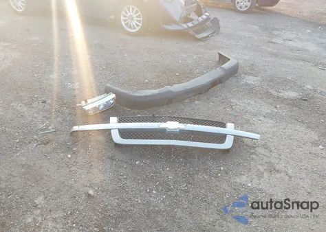 2004 Chevrolet Silverado 3500 Lt z USA, uszkodzony, nr VIN 1GCHK33244F221700